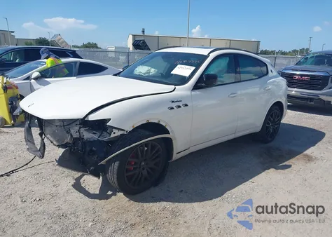 2024 Maserati Levante Modena Ultima z USA, uszkodzony, nr VIN ZN661YUM7RX447169